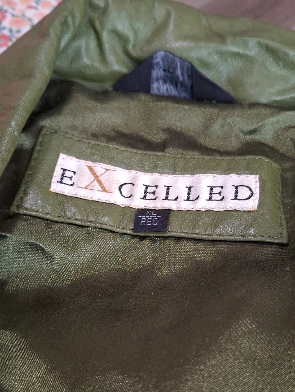 ExcelleD Olive Green Leather Jacket - Women
